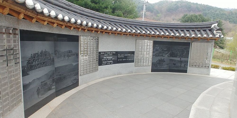 10 Wisata Terbaik di Itaewon Korea Selatan untuk Bucket List Liburanmu