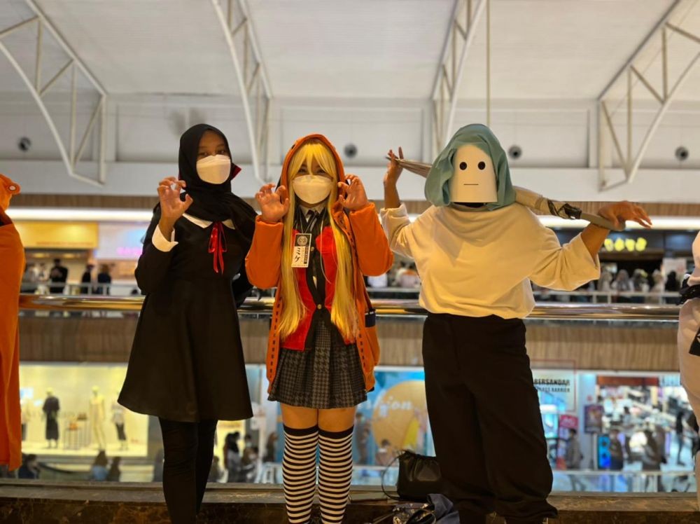 7 Potret Cosplay Serbu Mal Ciputra Semarang, Tampil Nyentrik Maksimal 