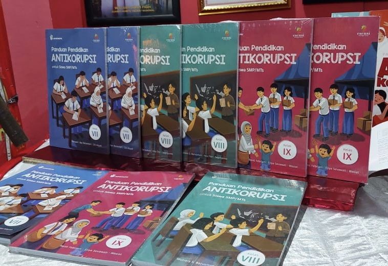 Cerita Tri Meryastuti, Penulis Buku Antikorupsi Asal Bandar Lampung