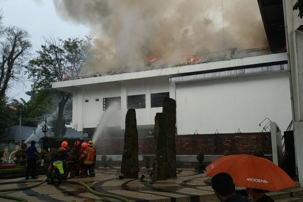 Kebakaran Gedung Bappelitbang Bandung, Polisi Sudah Periksa 6 Saksi