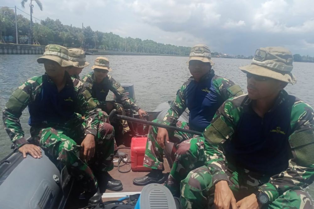 TNI AL Sebar Pasukan Hingga Bandara Ngurah Rai