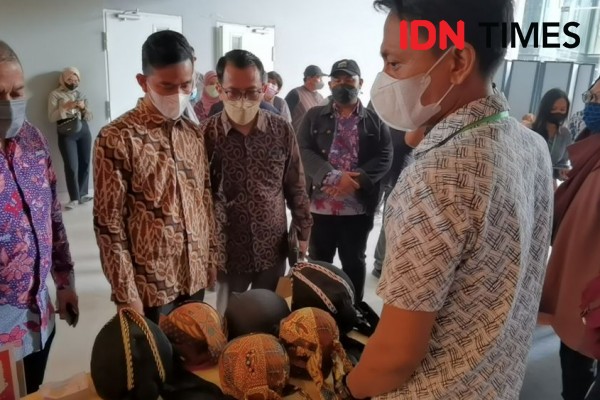 JNE Kembangkan Fulfillment Center di Solo, Gibran Ingin Showcase UMKM