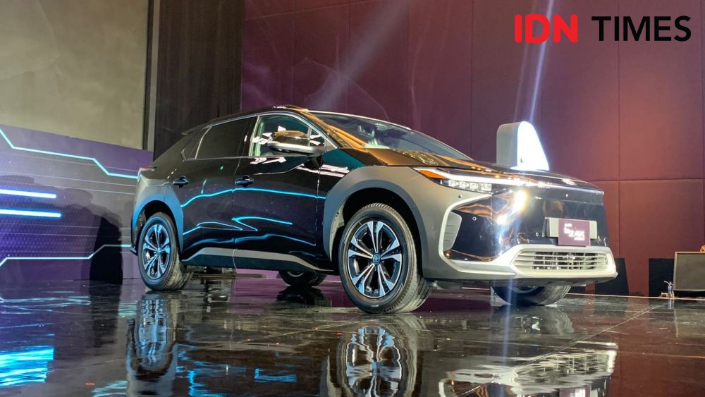 bZ4X, Mobil Listrik Pertama Toyota Diluncurkan di Makassar
