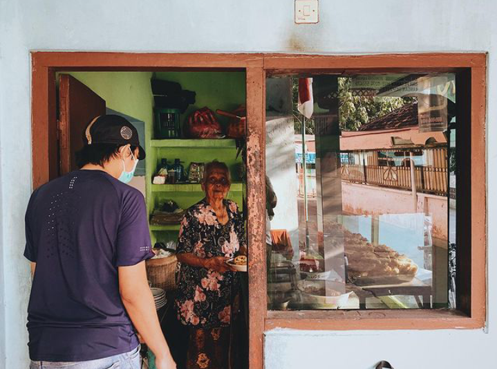 Sop Empal Mbok Wignyo, Kuliner Hidden Gems di Jogja Buka Sejak 1970   