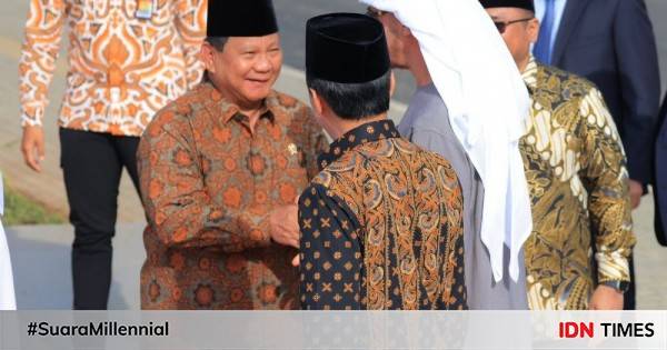 Potret Prabowo Dampingi Jokowi Saat Resmikan Masjid Raya MBZ