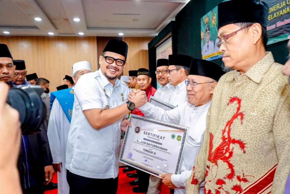 Bobby: Desain Pembangunan Islamic Centre Bak Penutup Kepala Melayu