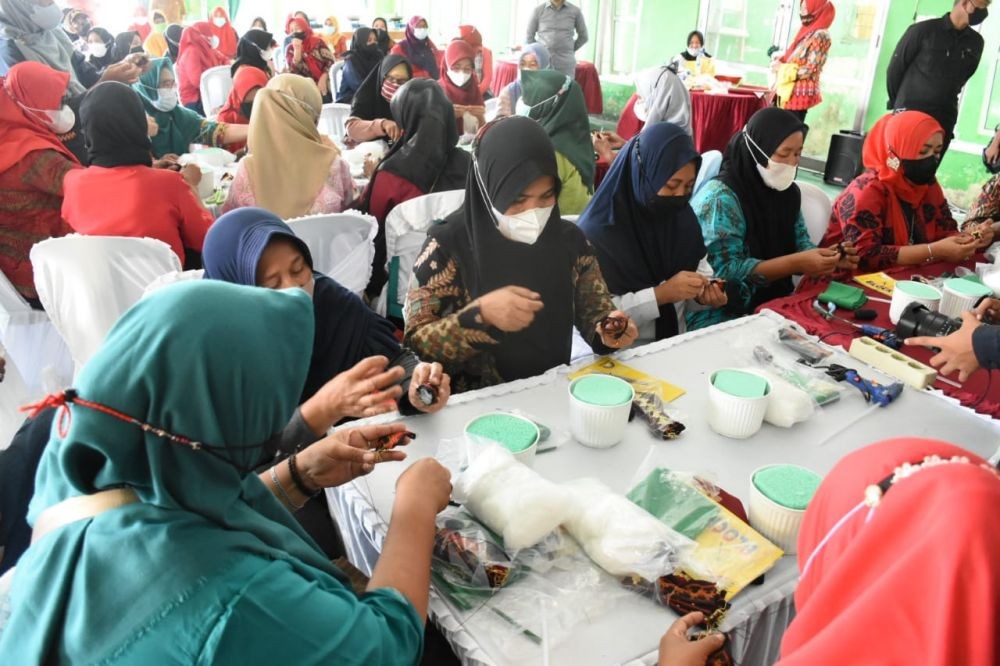 Pemkot Janji Berikan Ruko untuk IKM Kue Basah dan Tapis Bandar Lampung