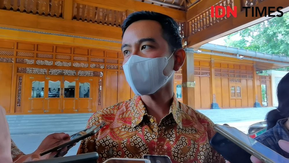 Kaesang Ikuti Adat Siraman di Solo, Hanya Keluarga Inti Jokowi Saja