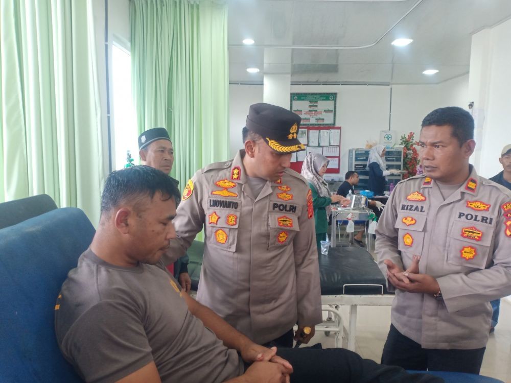 Diduga Gangguan Jiwa, Seorang Pria di Aceh Bacok 2 Polisi