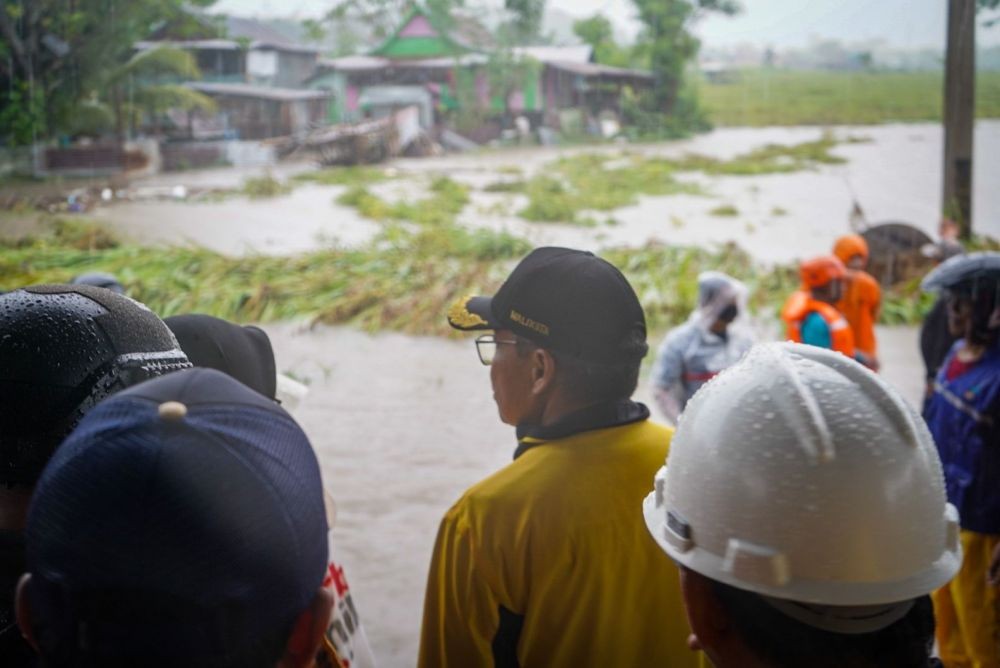 Banjir di Parepare, Taufan Pawe Minta BPBD Evakuasi Warga Terdampak