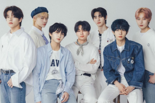 [QUIZ] Ini Member ENHYPEN yang Bakal Nembak Kamu di Depan Teman-Temanmu