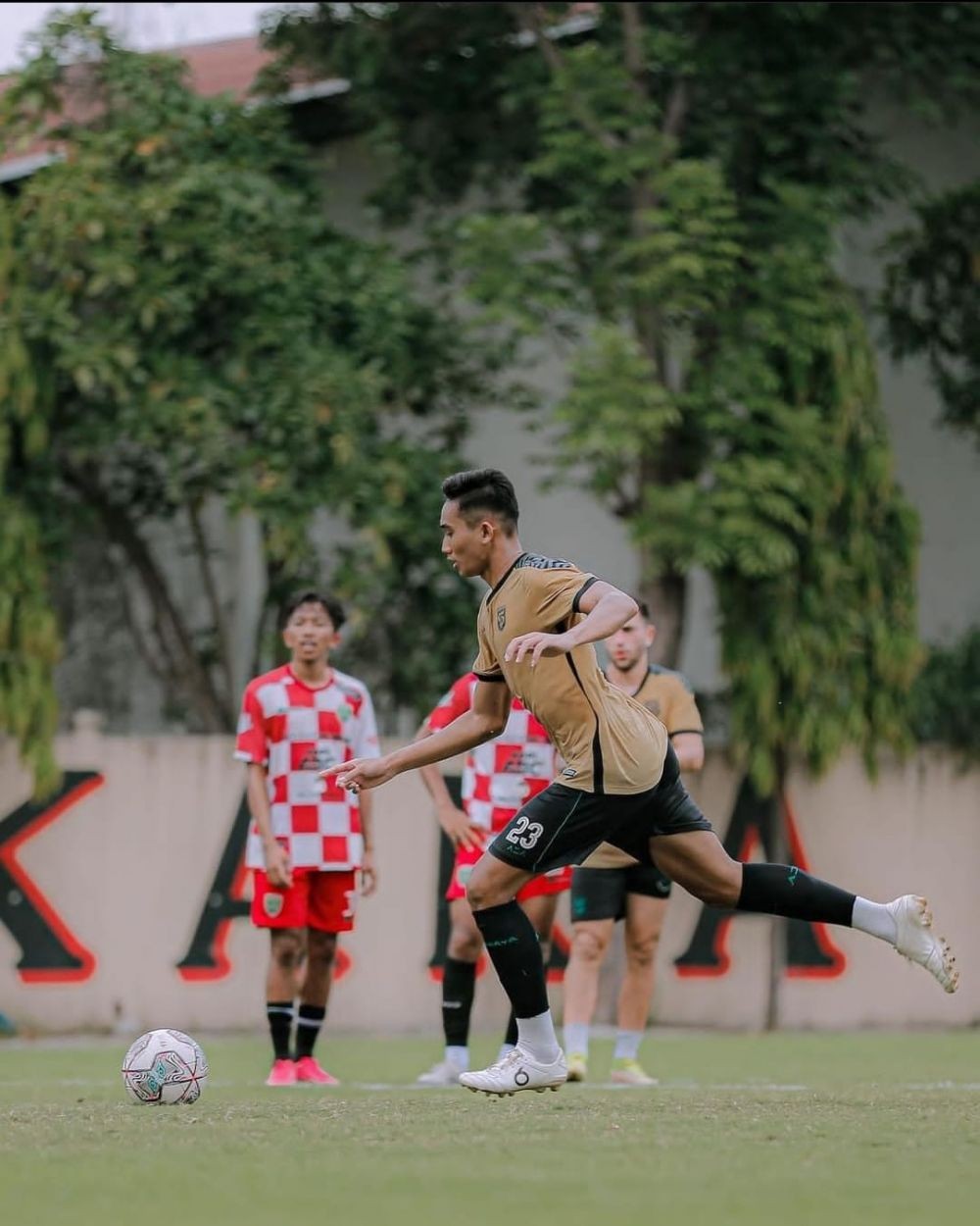 Persebaya Libas Pasuruan United, Aji: Sentuhan Pemain Stabil