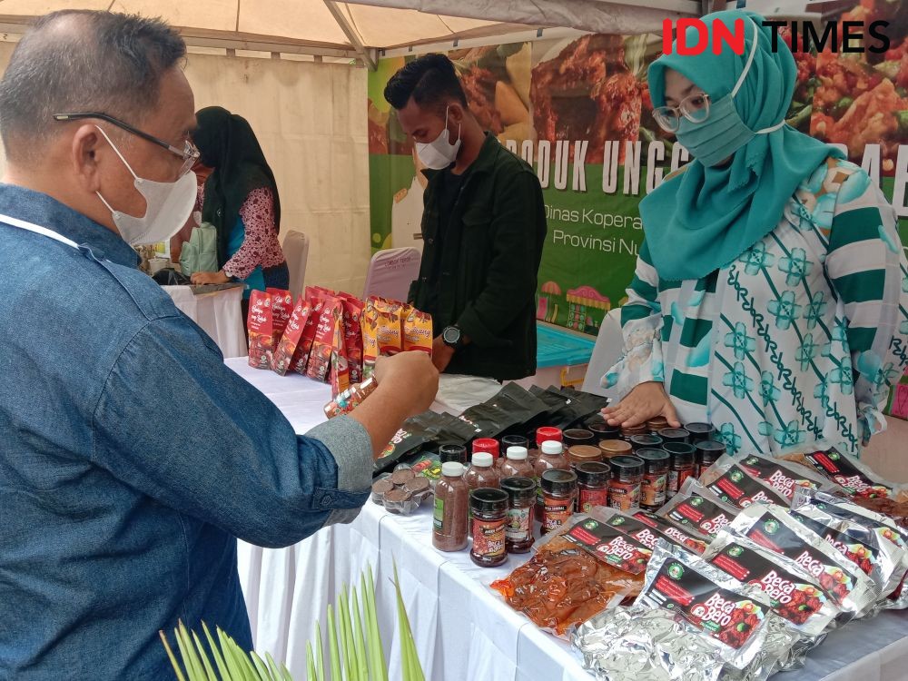 Ribuan Warga Lombok Kirim Doa untuk Korban Gempa Cianjur 