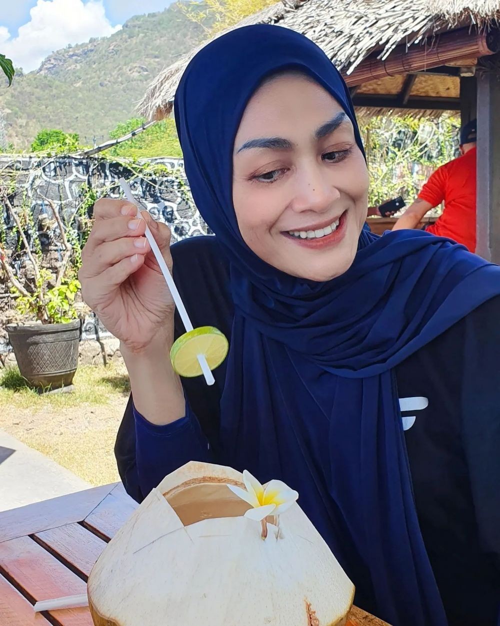 23 Artis Pernah Jadi Guru dan Dosen, Selamat Hari Pendidikan Nasional!