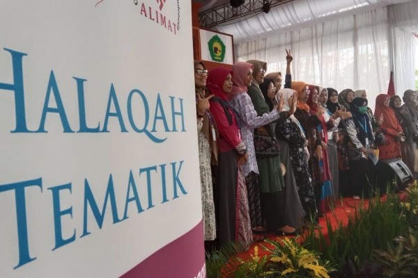 Praktik Sunat Perempuan Berisiko Memutus Urat Vagina, Stop Sekarang Juga!