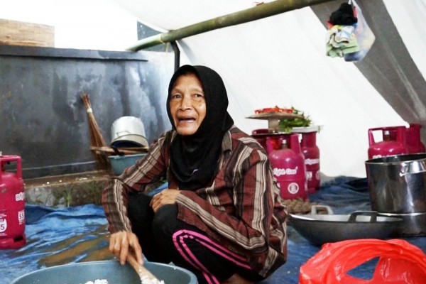 Pertamina Peduli Salurkan 100 Tabung LPG Bright Gas