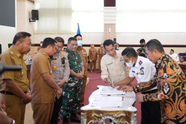 Pemprov Sulsel Kembali Operasikan Bandara Bone