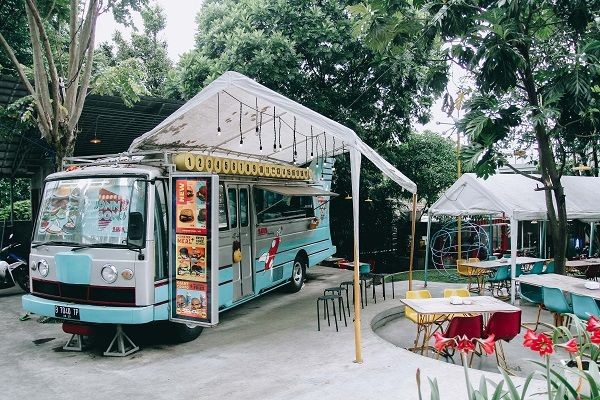 7 Cafe Hits di Bandung yang Instagramable, Ambience-nya Cozy