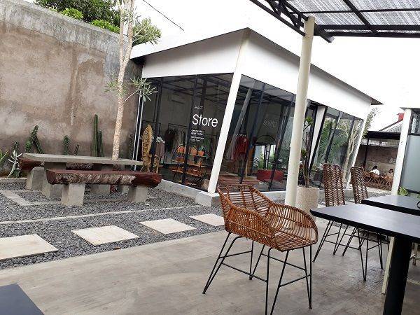 17 Rekomendasi Cafe Di Malang Raya, Hits Dan Instagramble!