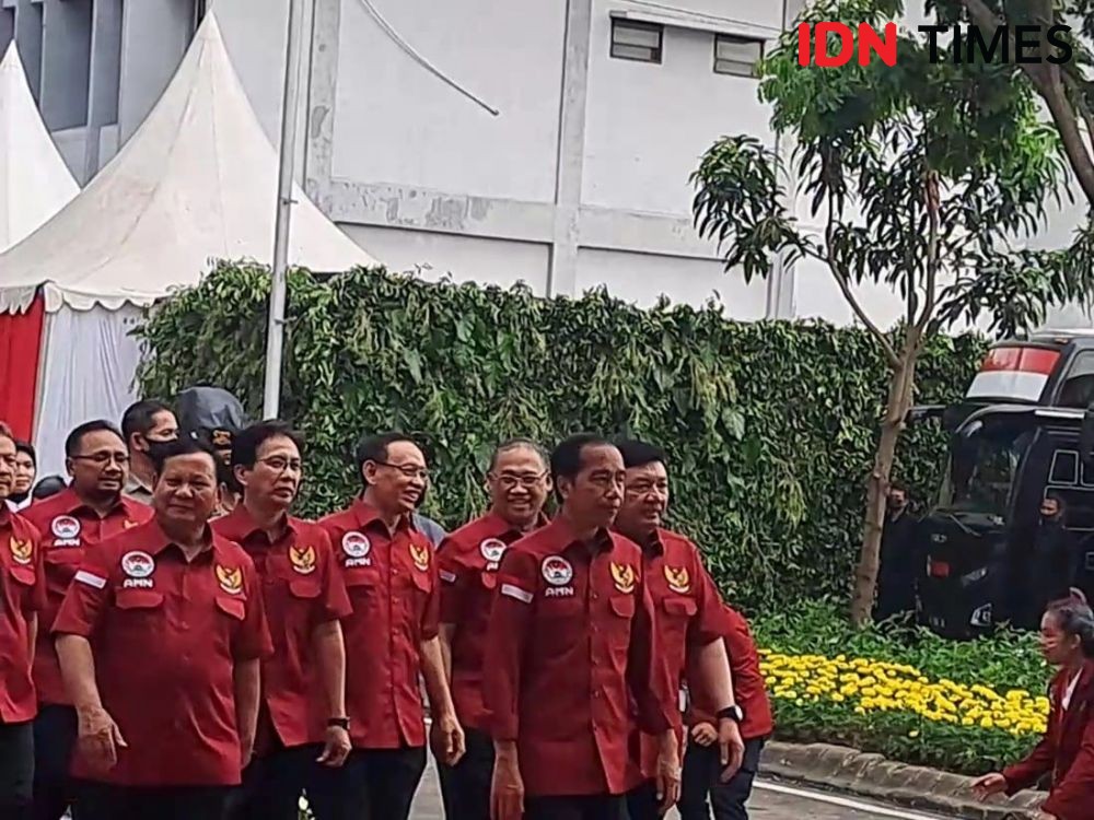 Di Depan Prabowo, BG Lempar Jokes Ciri Pemimpin Versi Jokowi