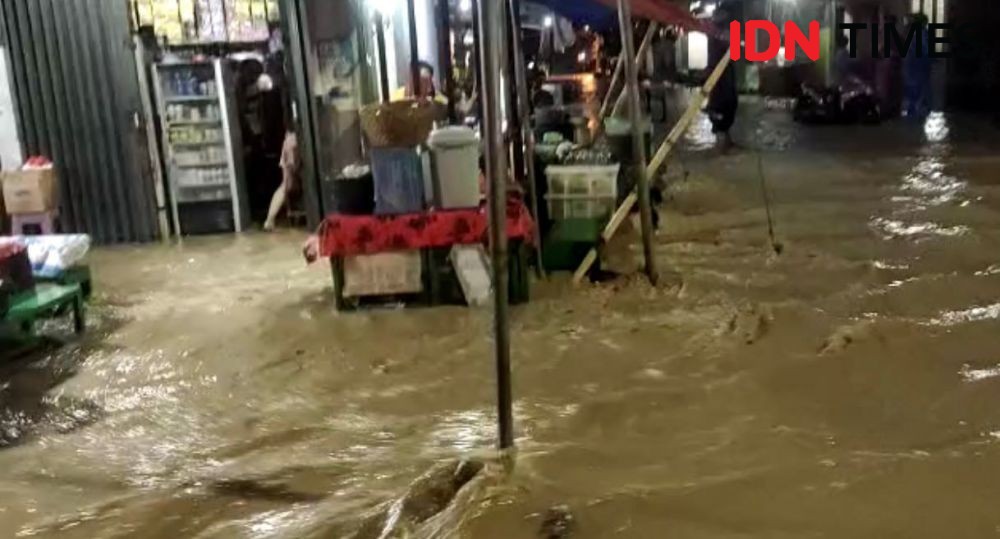 Banjir di Blora, Jembatan Putus! Tiga Kecamatan Terendam
