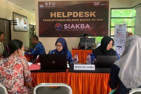 KPU Makassar Periksa Berkas 1.420 Calon PPK