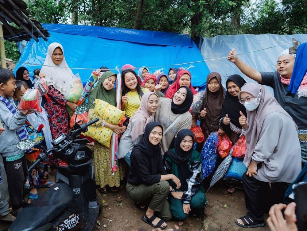 9 artis yang datang dengan helikopter ke korban Cianjur, Lesti-Billar