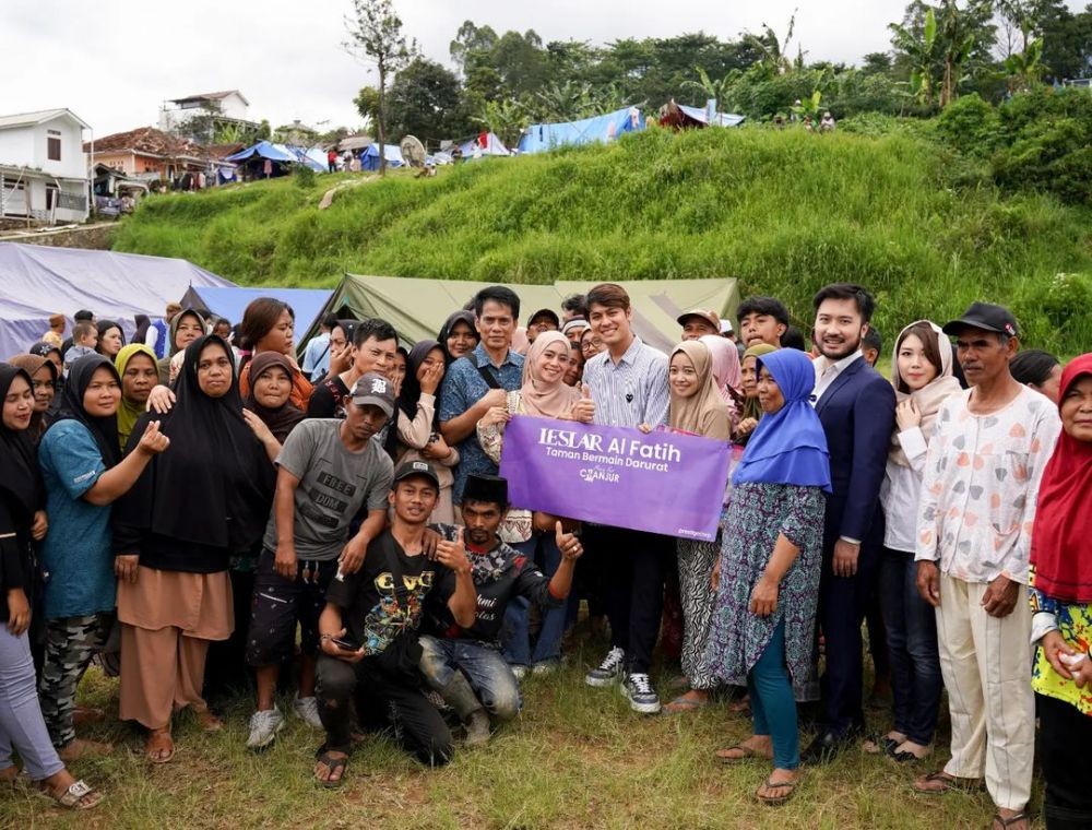 9 artis yang datang dengan helikopter ke korban Cianjur, Lesti-Billar