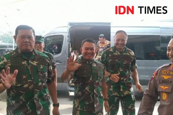 KSAL Yudo Tiba di DPR untuk Tes, Didampingi KSAD, KSAU dan Kapolri