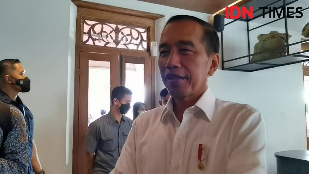 Kabar Ketua BEM di-DO karena Kritik Jokowi, UGM: Hoaks