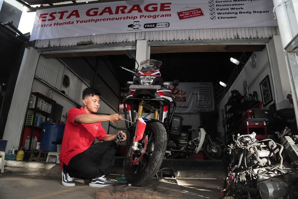 Mengintip Bisnis Esta Garage, Bengkel Alumni SMK Binaan Yayasan AHM