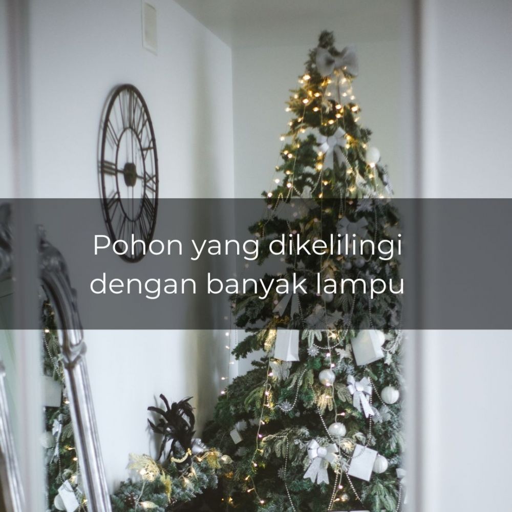 [QUIZ] Tebak Kepribadian dari Hiasan Natal yang Kamu Pasang di Rumah