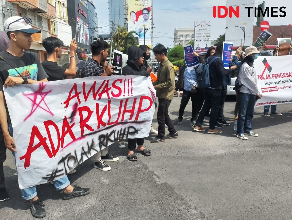Koalisi Masyarakat Sipil Lampung Gelar Aksi Tolak Pengesahan RKUHP