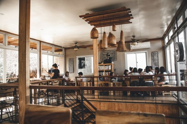 17 Cafe Instagramable Di Bandung, Desainnya Bikin Hati Adem