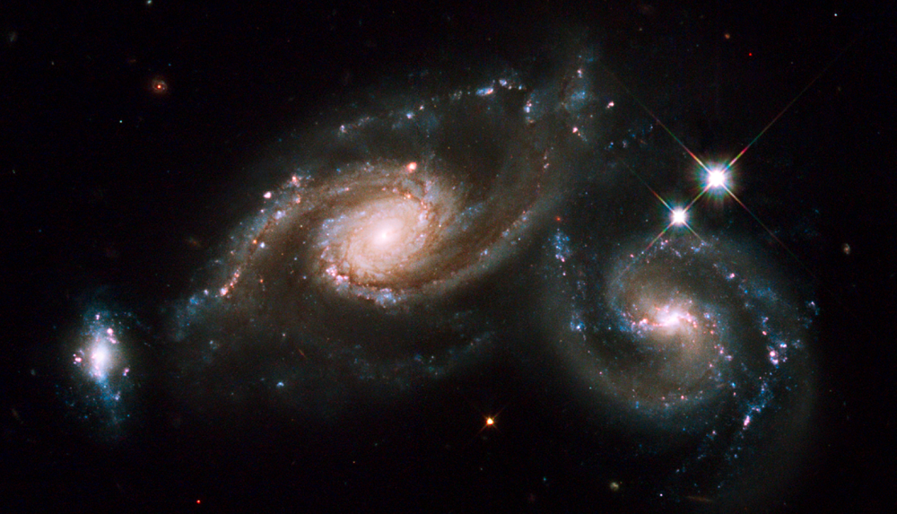 12 Gambar Ikonik Dari Teleskop Luar Angkasa Hubble, Memukau!