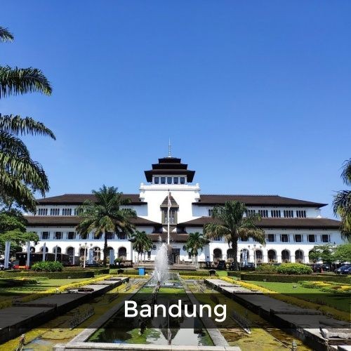 [QUIZ] Pilih Bandung atau Yogyakarta, Kami Bisa Tahu Kepribadian Aslimu Lho!