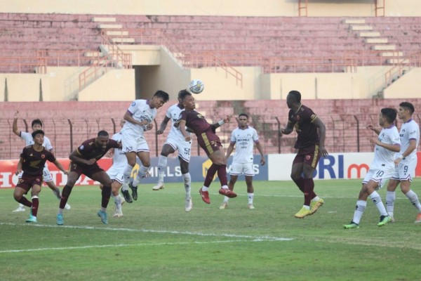 Antarlini Persita Vs PSM, Adu Gesit Dua Winger Lincah