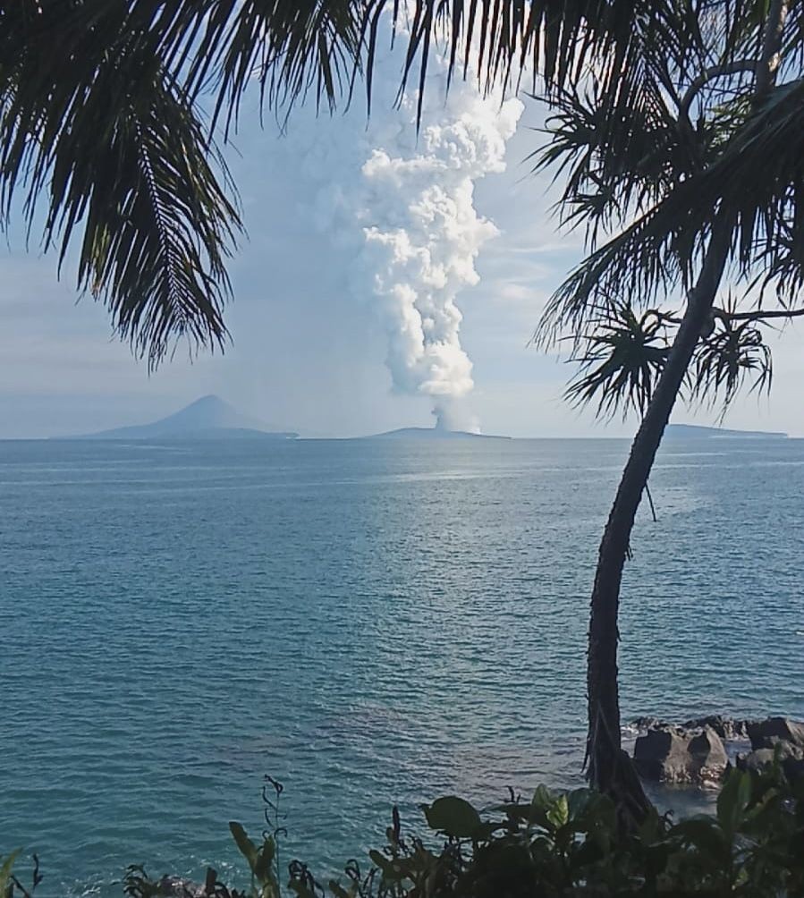 Cerita Warga Pulau Sebesi 'Sudah Rukun' dengan Gunung Anak Krakatau