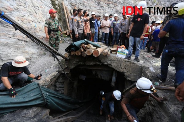 Tambang Batu Bara Meledak Di Sawahlunto, 9 Orang Tewas