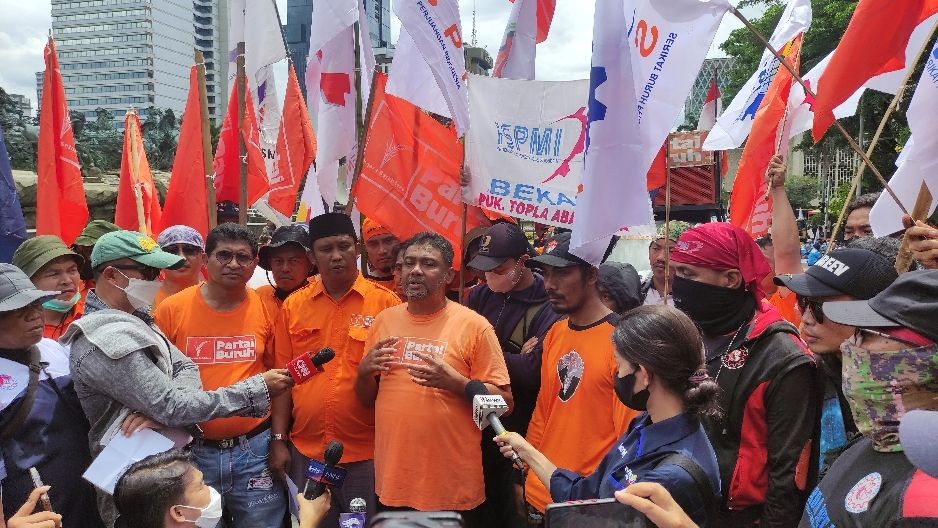 Hari Ini Buruh Gelar Demo Geruduk DPR, Ini Tuntutannya