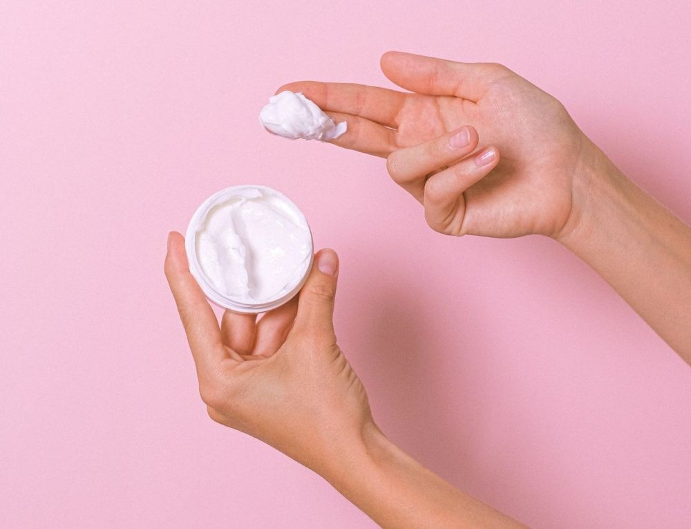 15 Cara Menghilangkan Bekas Cupang di Leher