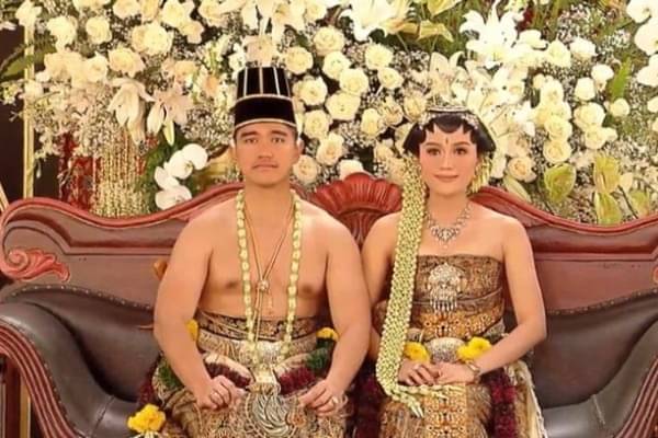 10 Momen Ngunduh Mantu Kaesang-Erina, Syahdu Pakai Adat Jawa