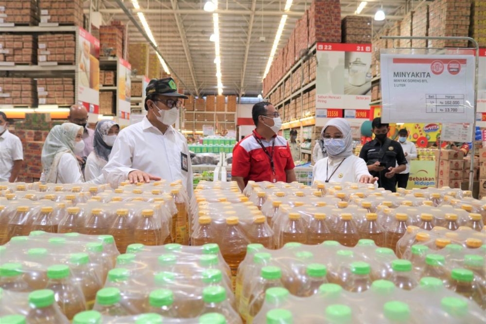 Jelang Nataru, Harga Telur hingga Ayam Potong di Jogja Naik 