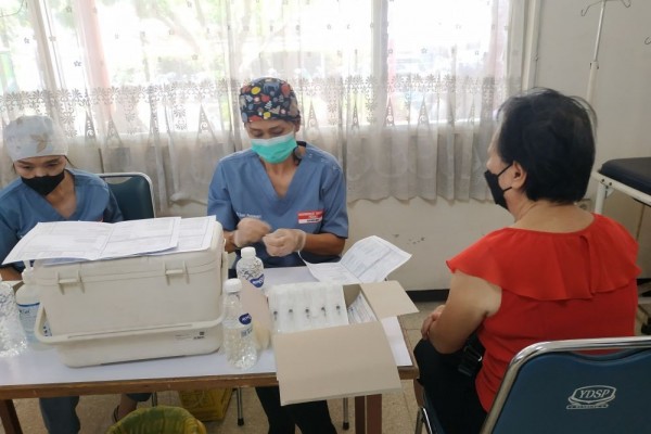 Puskesmas di Bandung Belum Berikan Vaksinasi Booster Tahap Kedua
