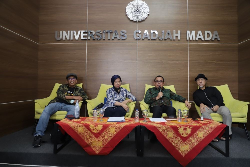 Alumni Gadjah Mada lakukan Nitilaku Simbol Sejarah Berdirinya UGM