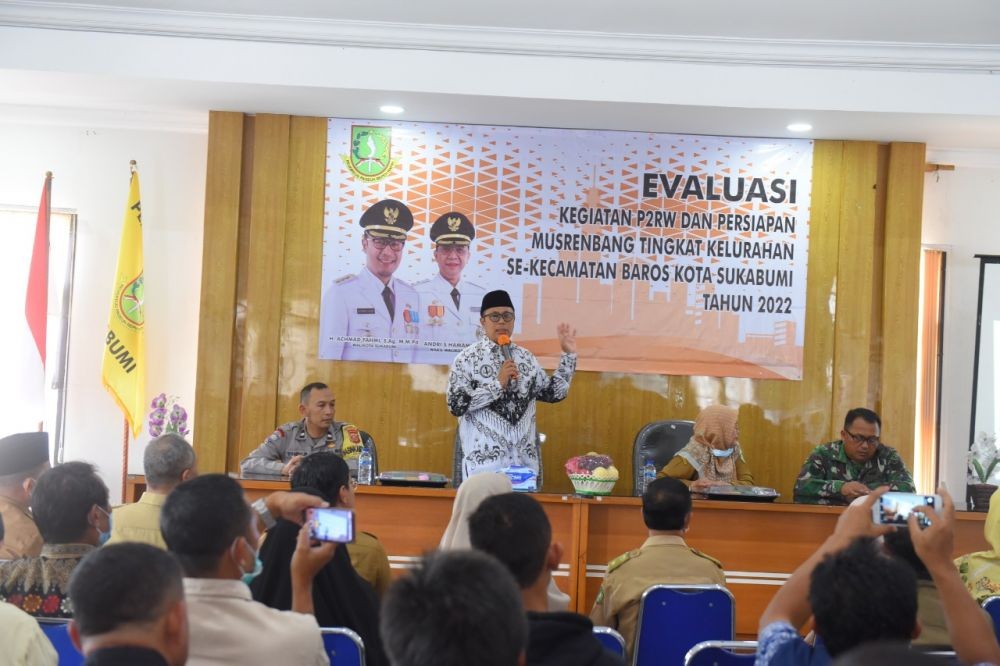 Achmad Fahmi, Supervisor Perusahaan yang Kini Pimpin Kota Sukabumi