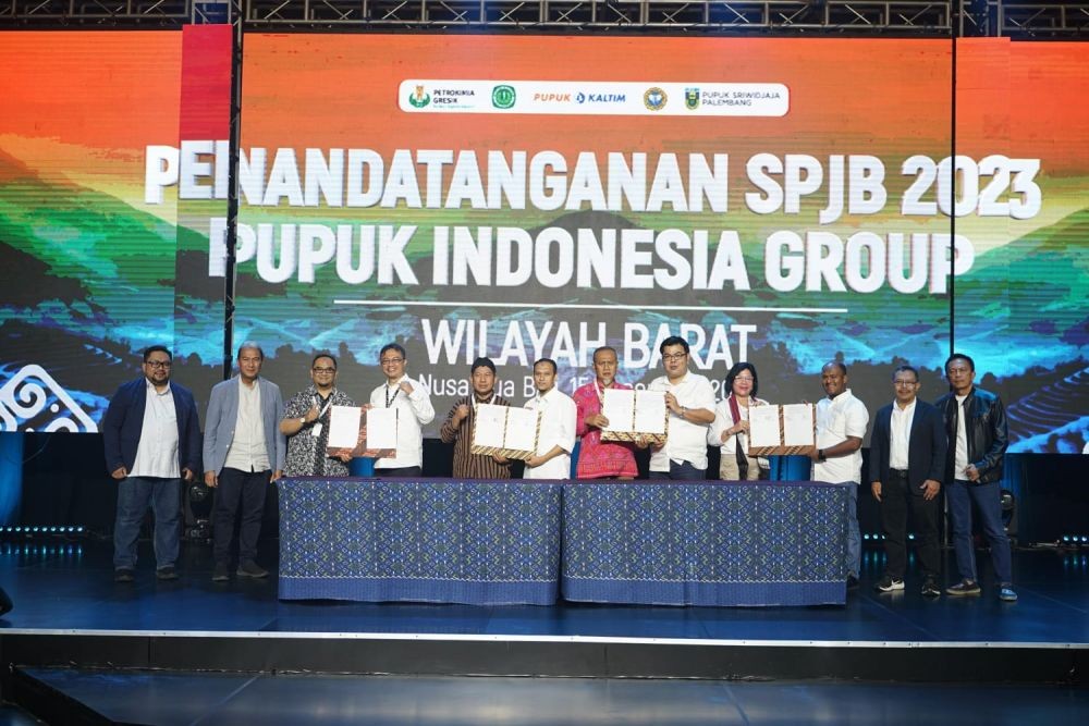 Pupuk Indonesia Salurkan Pupuk Subsidi lewat 1.013 Distributor di 2023
