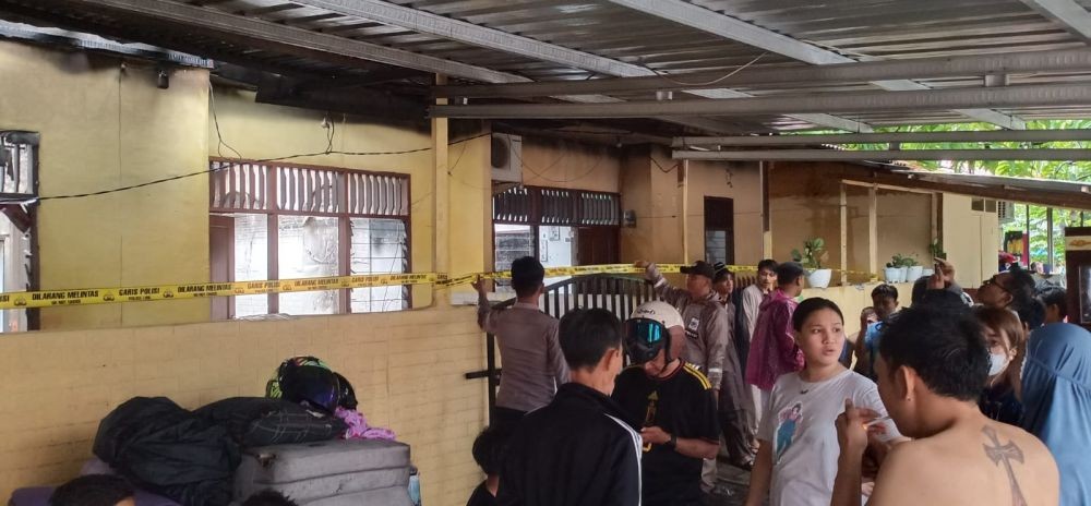 Lima Rumah di Asrama Polisi Tallo Makassar Terbakar