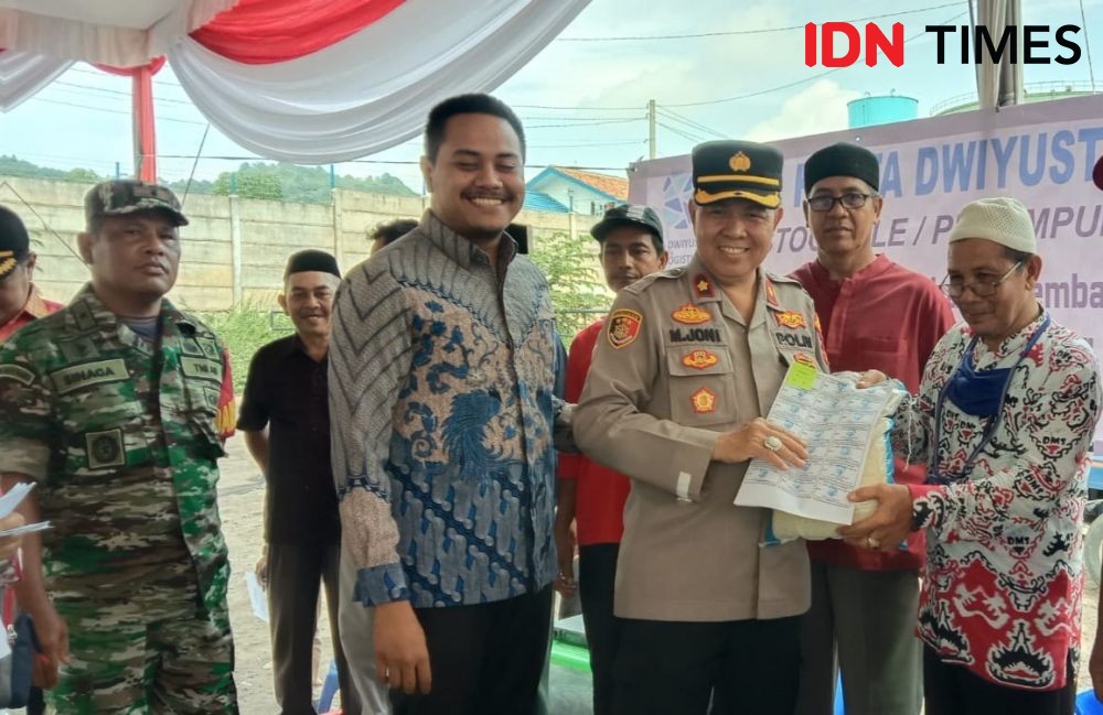 PT Hasta Dwiyustama Logistik Bagikan Ribuan Paket Sembako ke Warga