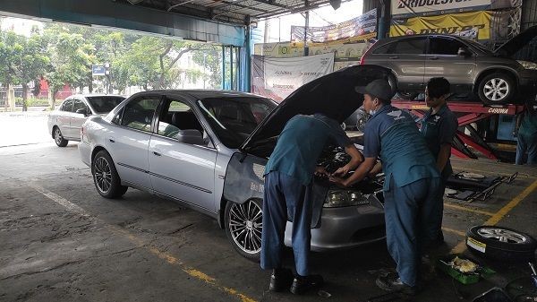 7 Bengkel Mobil Bekasi Terbaik, Punya Mekanik Andal